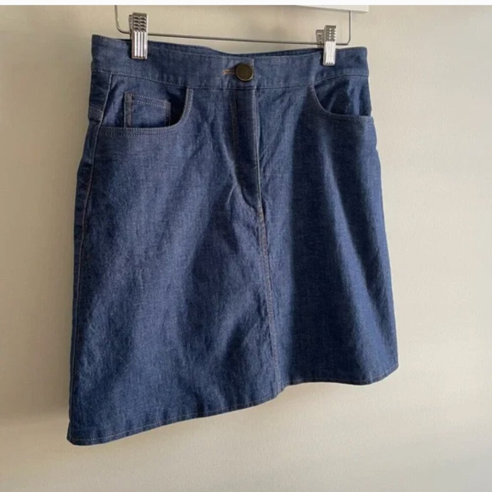 Carolina Herrera mini denim skirt EUC - Picture 3 of 8